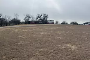 1115 W Belknap, Jacksboro, TX 76458 - Photo 3