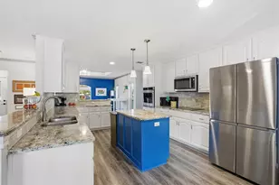 7924 Londonderry Dr, North Richland Hills, TX 76182 - Photo 11