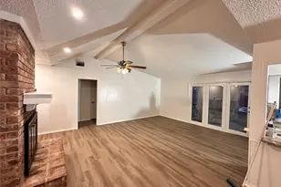 2108 Blossom Ln, Richardson, TX 75081 - Photo 3