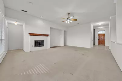 3200 Elmwood Drive, Mesquite, TX 75181 - Photo 7