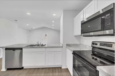 224 Arbor Court, Granbury, TX 76048 - Photo 3