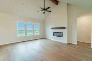 430 Harvest Time Ln, Venus, TX 76084 - Photo 3