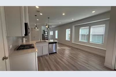 191 Town Park Avenue, Princeton, TX 75407 - Photo 5