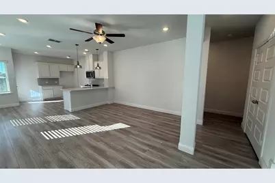 191 Town Park Avenue, Princeton, TX 75407 - Photo 9