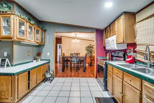 458 Co Rd 2131, Valley View, TX 76272 - Photo 7