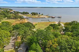 402 N Shady Ln, Gordonville, TX 76245 - Photo 7