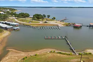 402 N Shady Ln, Gordonville, TX 76245 - Photo 5