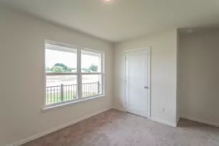 422 Rose Ave, Cleburne, TX 76033 - Photo 11