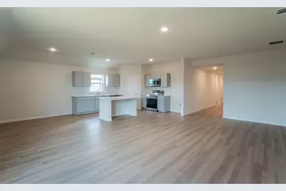 422 Rose Avenue, Cleburne, TX 76033 - Photo 5