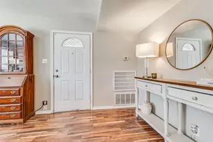 1223 E Windsor Dr, Denton, TX 76209 - Photo 5