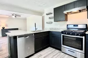 1223 E Windsor Dr, Denton, TX 76209 - Photo 15