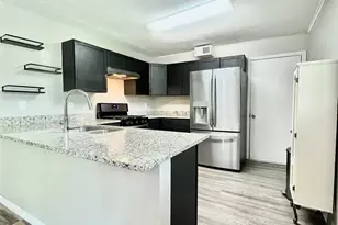 1223 E Windsor Dr, Denton, TX 76209 - Photo 13