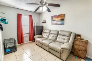 6102 Kelly Elliott Dr, Arlington, TX 76001 - Photo 7