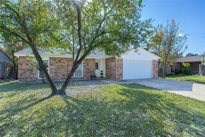 1317 California Trail, Grand Prairie, TX 75052 - Photo 3