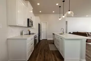 1577 Saylee Ln, Burleson, TX 76028 - Photo 13