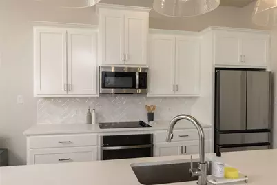 1577 Saylee Lane, Burleson, TX 76028 - Photo 11