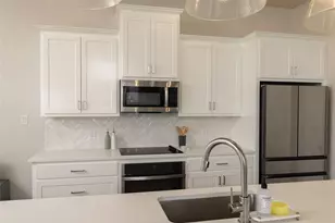 1577 Saylee Ln, Burleson, TX 76028 - Photo 11