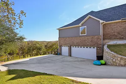 9608 Bellechase Road, Granbury, TX 76049 - Photo 3