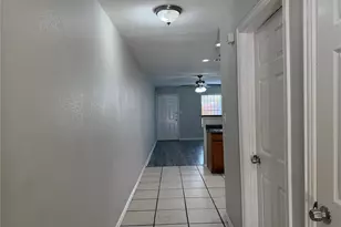 4005 Preferred Pl, Dallas, TX 75237 - Photo 3