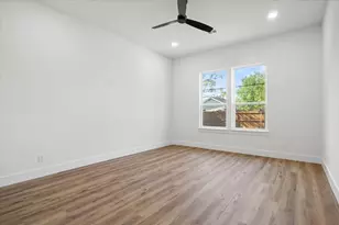 726 Pangburn, Grand Prairie, TX 75051 - Photo 17