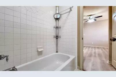 6812 Sail Away Place, Grand Prairie, TX 75054 - Photo 35