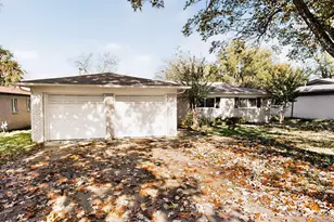 7609 Deaver Dr, North Richland Hills, TX 76180 - Photo 3