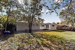 7609 Deaver Dr, North Richland Hills, TX 76180 - Photo 37