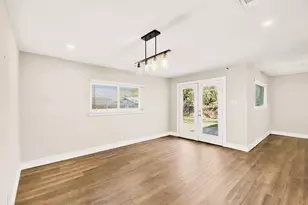 7609 Deaver Dr, North Richland Hills, TX 76180 - Photo 13