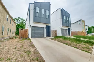 2325 Budd St, Dallas, TX 75215 - Photo 1
