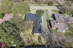 302 Carr St, Hillsboro, TX 76645 - Photo 35