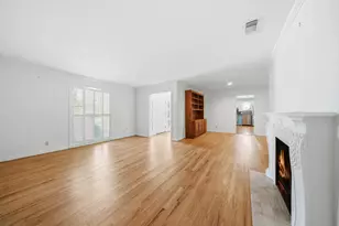 302 Carr St, Hillsboro, TX 76645 - Photo 7