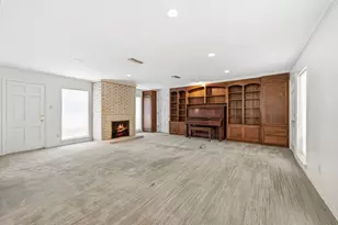 302 Carr St, Hillsboro, TX 76645 - Photo 13