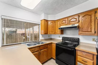 813 Via Avenida, Mesquite, TX 75150 - Photo 9