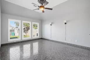 12701 Beech Tree Ln, Fort Worth, TX 76040 - Photo 9