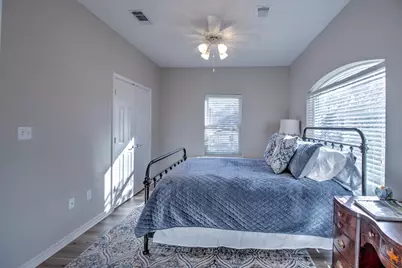 1321 Kiowa Drive E, Lake Kiowa, TX 76240 - Photo 19