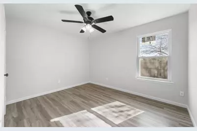 8455 Sugarberry Road, Dallas, TX 75249 - Photo 21