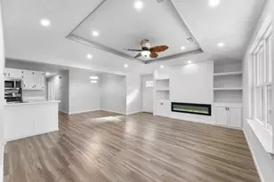 8455 Sugarberry Rd, Dallas, TX 75249 - Photo 5