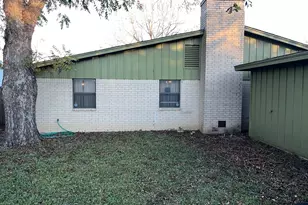 6204 Cliffside Dr, Edgecliff Village, TX 76134 - Photo 3