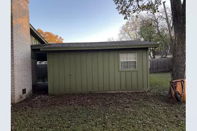 6204 Cliffside Drive, Edgecliff Village, TX 76134 - Photo 5