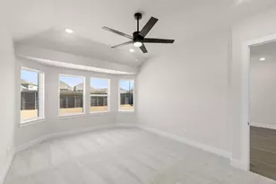 7204 Indian Paintbrush Ln, Savannah, TX 76227 - Photo 13