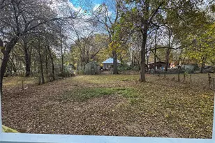 1403 W Austin St, Paris, TX 75460 - Photo 17