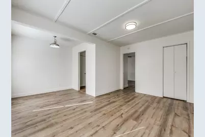 6439 Hollis Avenue, Dallas, TX 75227 - Photo 7