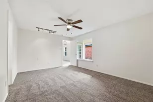 609 Renaissance Pl, Cedar Hill, TX 75104 - Photo 21