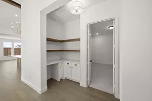 4728 Hawthorn Hls Ln, Arlington, TX 76005 - Photo 1