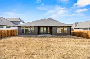 1427 Golden Mdw Dr, Van Alstyne, TX 75495 - Photo 29