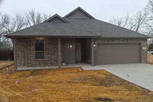 481 W Jefferson St, Van Alstyne, TX 75495 - Photo 1