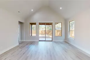 1609 Sharon St, Arlington, TX 76010 - Photo 3