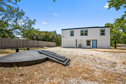 158 Lakeshore Drive, Runaway Bay, TX 76426 - Photo 25