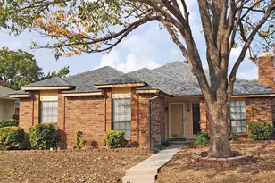 983 Acorn Dr, Lewisville, TX 75067 - Photo 1