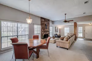 983 Acorn Dr, Lewisville, TX 75067 - Photo 5